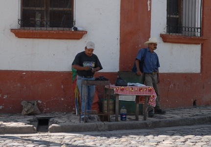 Strassenverkäufer im Dorf Copan, Honduras