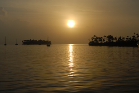 Romantische Abendstimmung in den San Blas Inseln